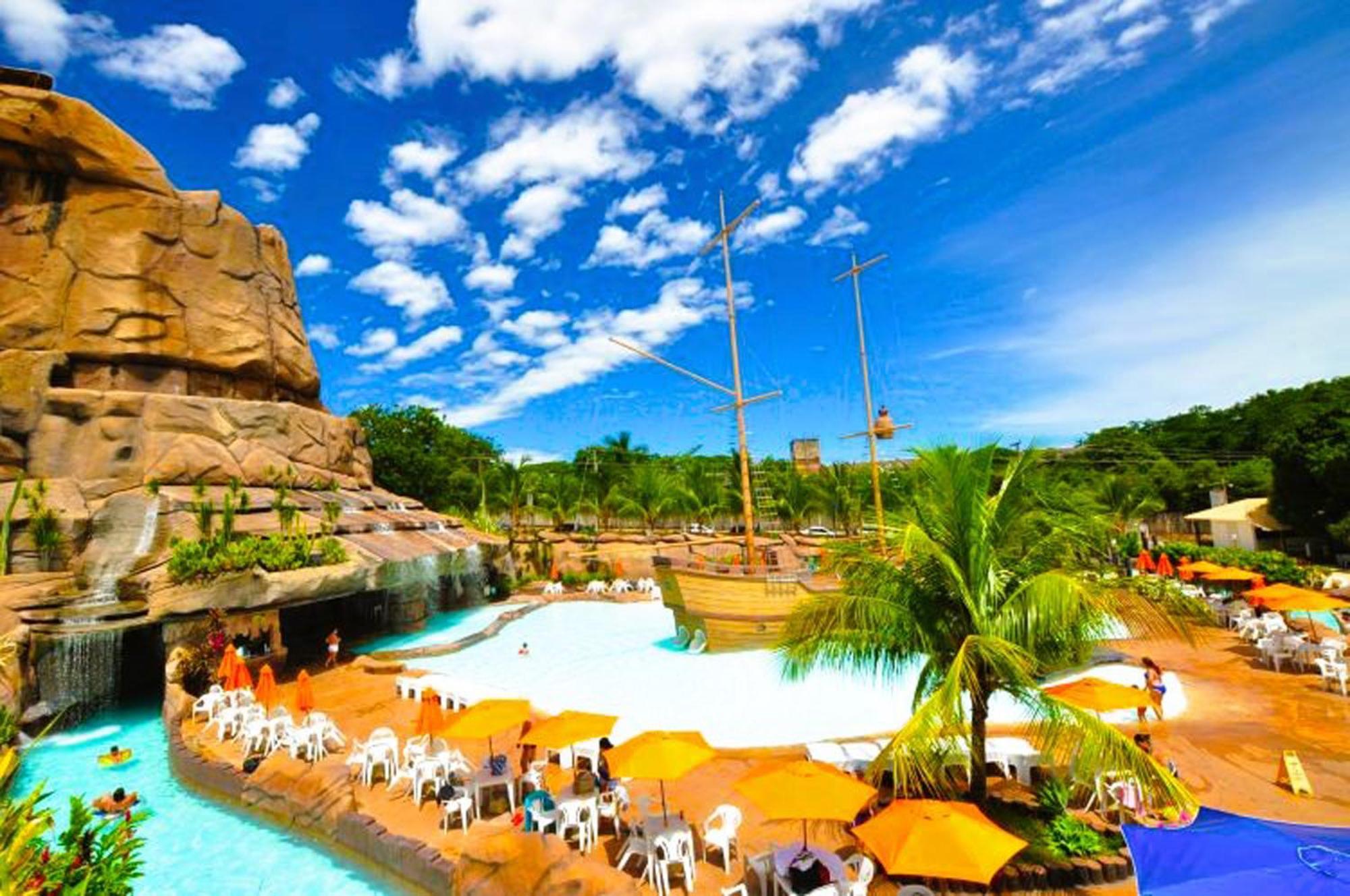 Piazza Diroma - Cortesia Park Diroma, Splash E Slide Caldas Novas Exterior foto