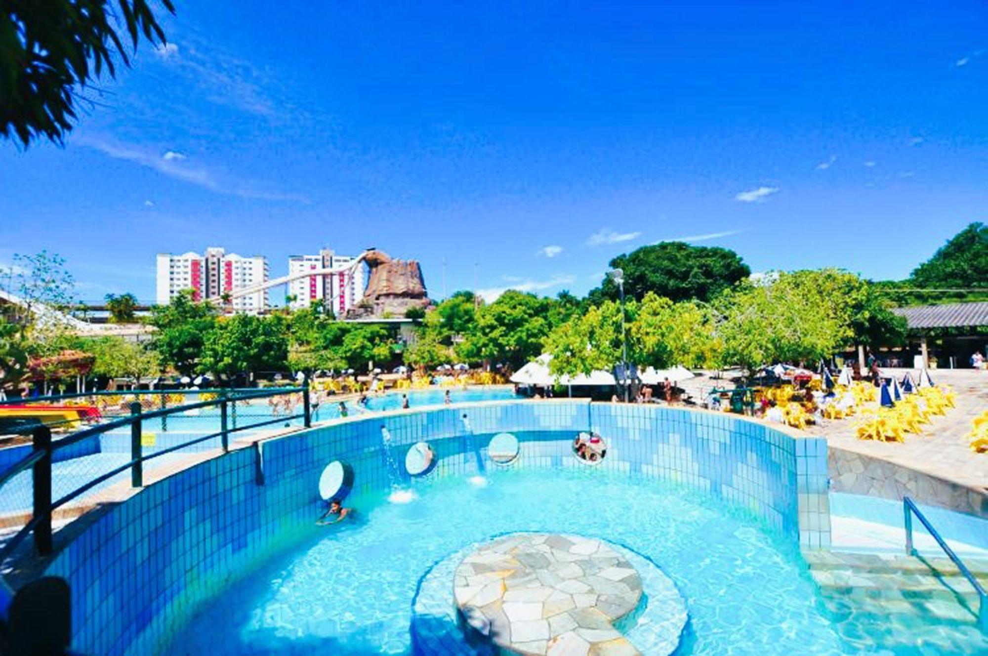 Piazza Diroma - Cortesia Park Diroma, Splash E Slide Caldas Novas Exterior foto